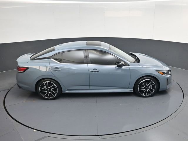 Used 2024 Nissan Sentra SR w/ SR Premium Package image 41