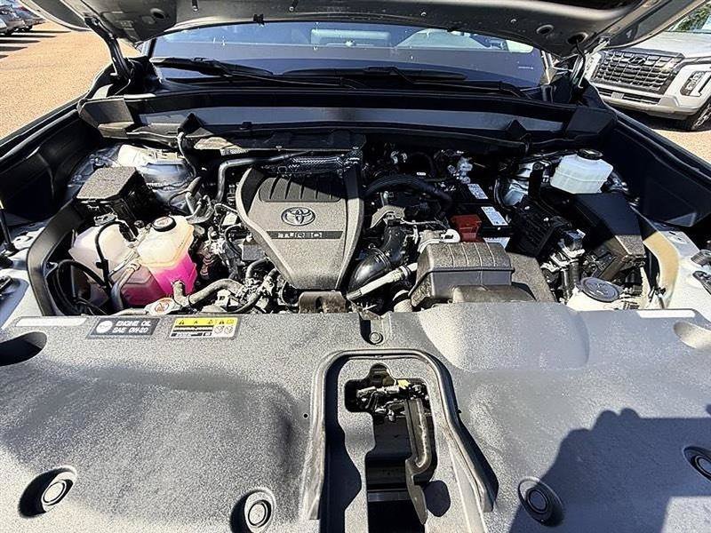 Used 2026 Toyota Grand Highlander FWD image 53