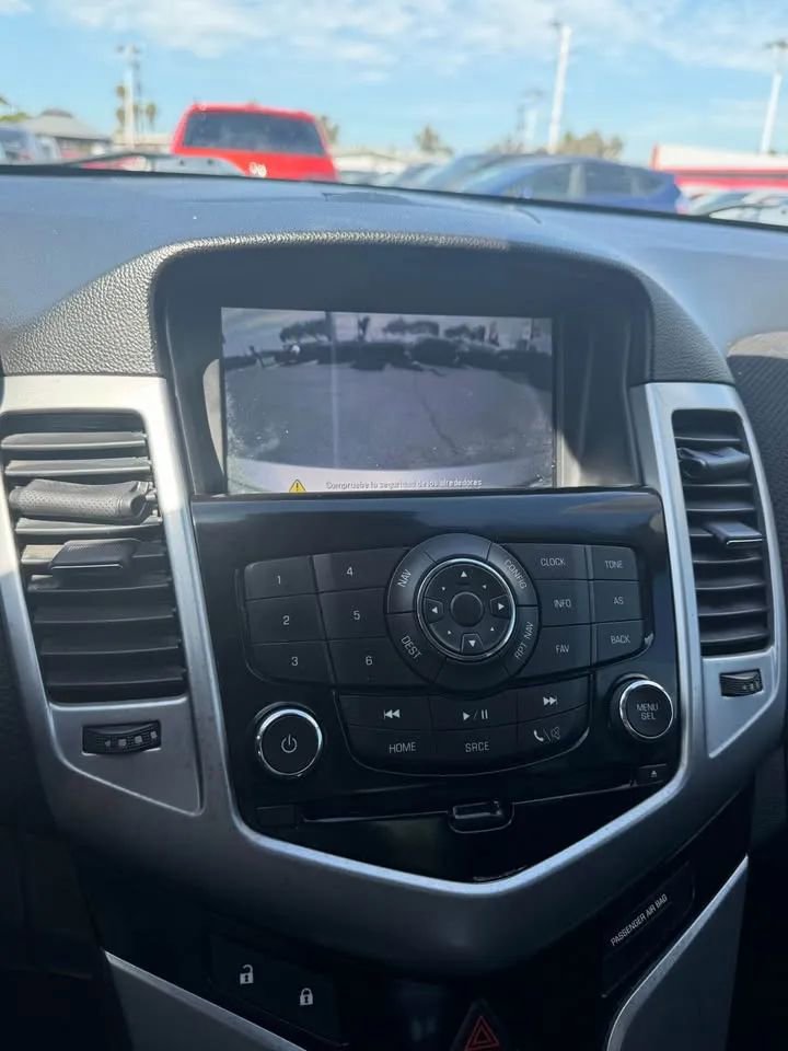 Used 2014 Chevrolet Cruze LT w/ RS Package image 7