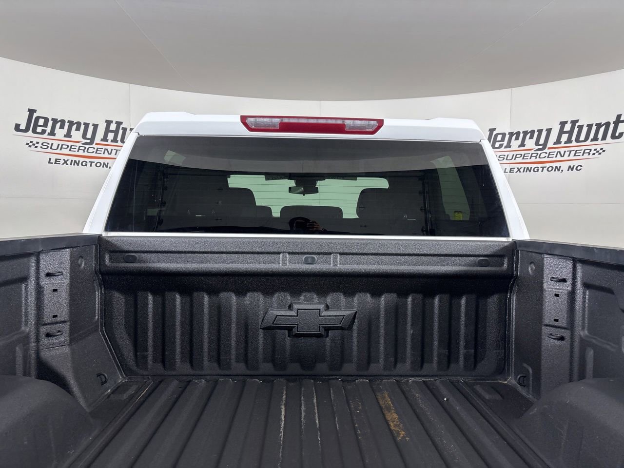 Used 2025 Chevrolet Silverado 1500 LT image 23