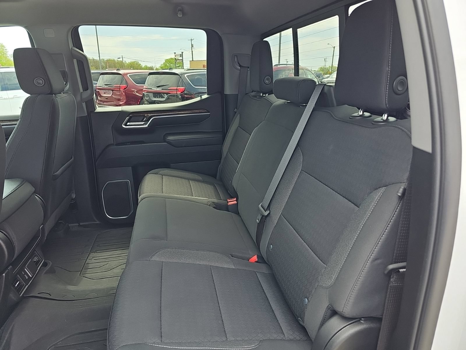 Used 2023 GMC Sierra 1500 SLE w/ Preferred Package AWD/4WD image 26