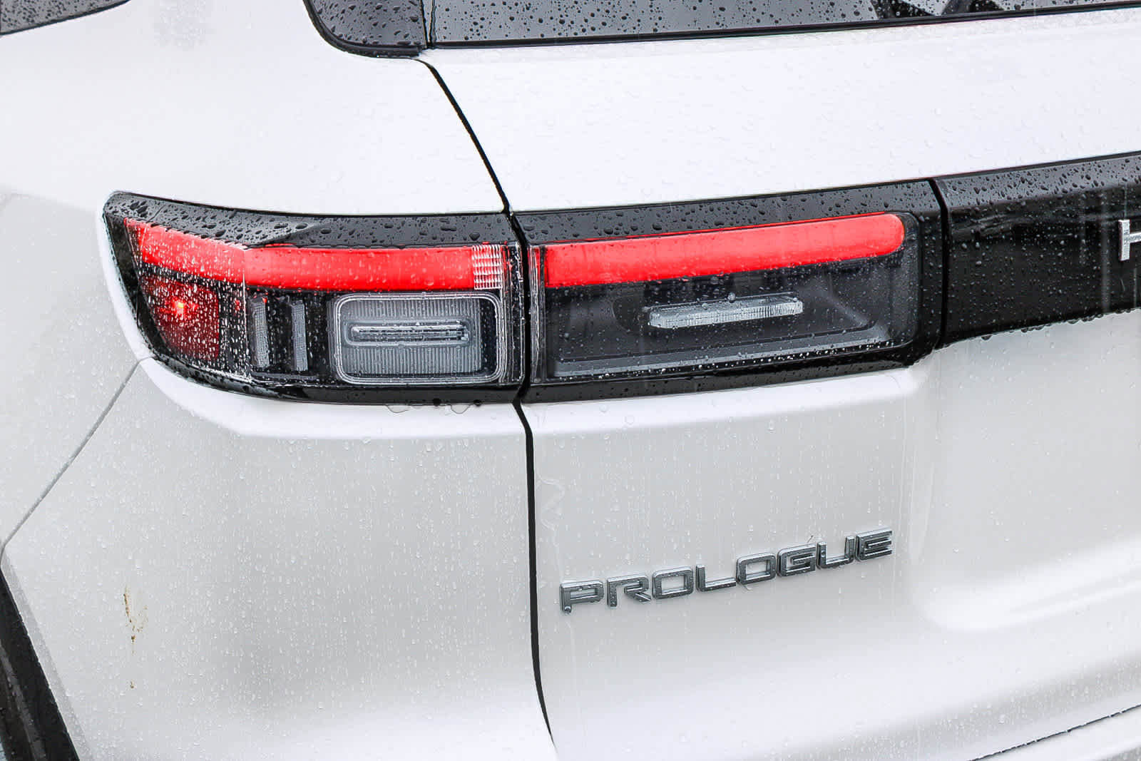 Certified 2025 Honda Prologue EX image 7