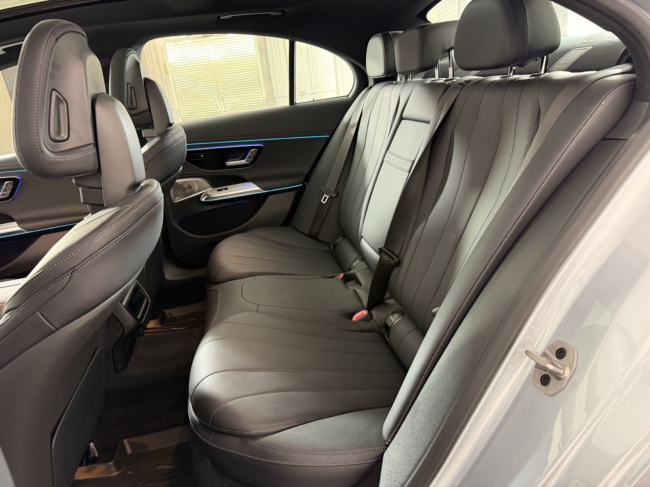 Used 2026 Mercedes-Benz E 450 4MATIC Sedan image 23