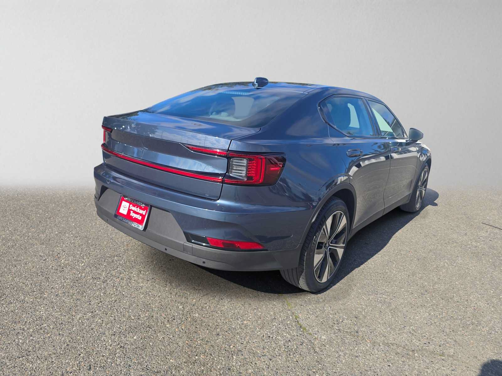 Used 2024 Polestar Polestar 2 AWD/4WD image 3