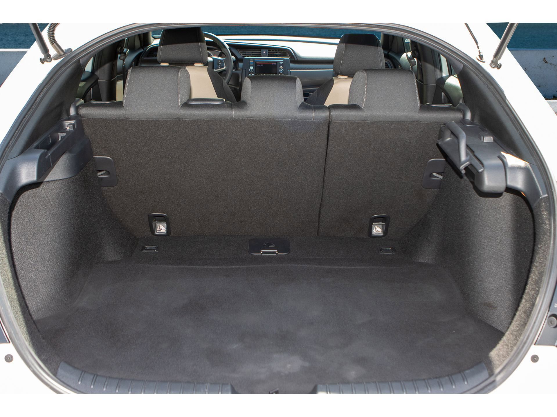 Certified 2018 Honda Civic Sport image 9