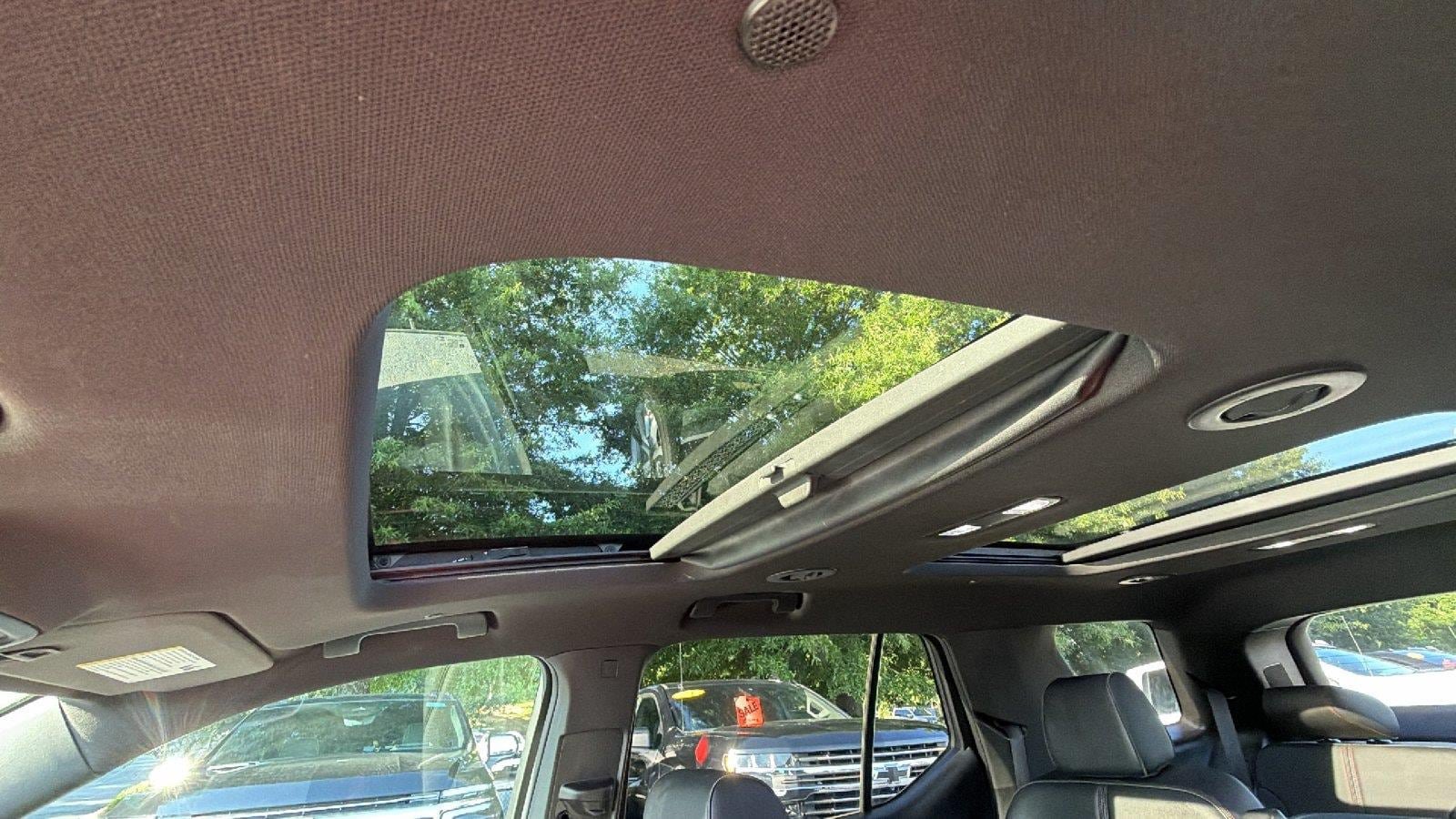 Used 2022 Chevrolet Traverse RS AWD/4WD image 3