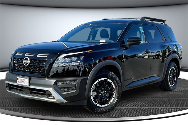 New 2025 Nissan Pathfinder Rock Creek image 2