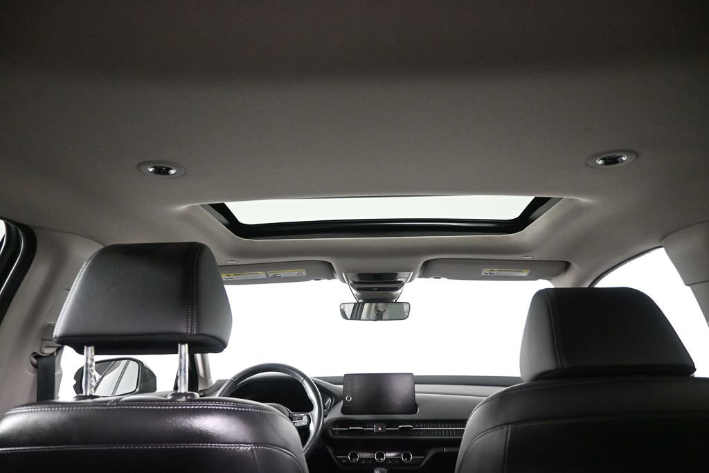 Used 2024 Honda HR-V EX-L image 18