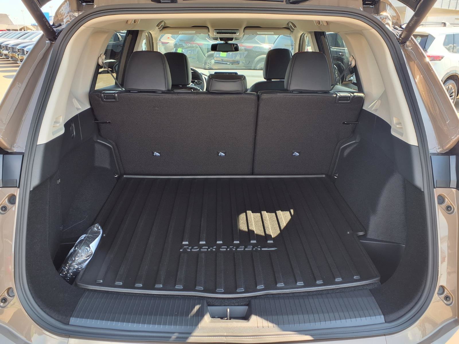 New 2026 Nissan Rogue SV w/ Rock Creek Premium Package AWD/4WD image 5