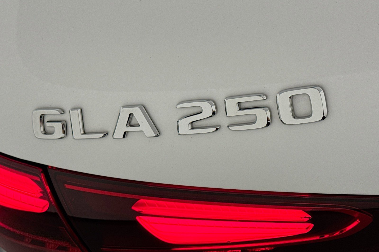 Certified 2026 Mercedes-Benz GLA 250 image 10