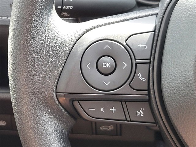 Used 2025 Toyota RAV4 XLE image 23