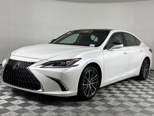 Used 2025 Lexus ES 350 w/ Premium Package FWD image 2