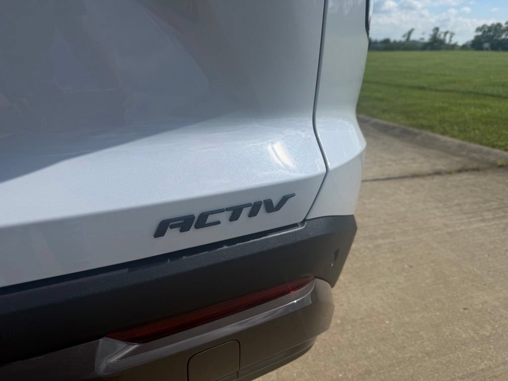 New 2027 Chevrolet Equinox ACTIV w/ Convenience Package III FWD image 5