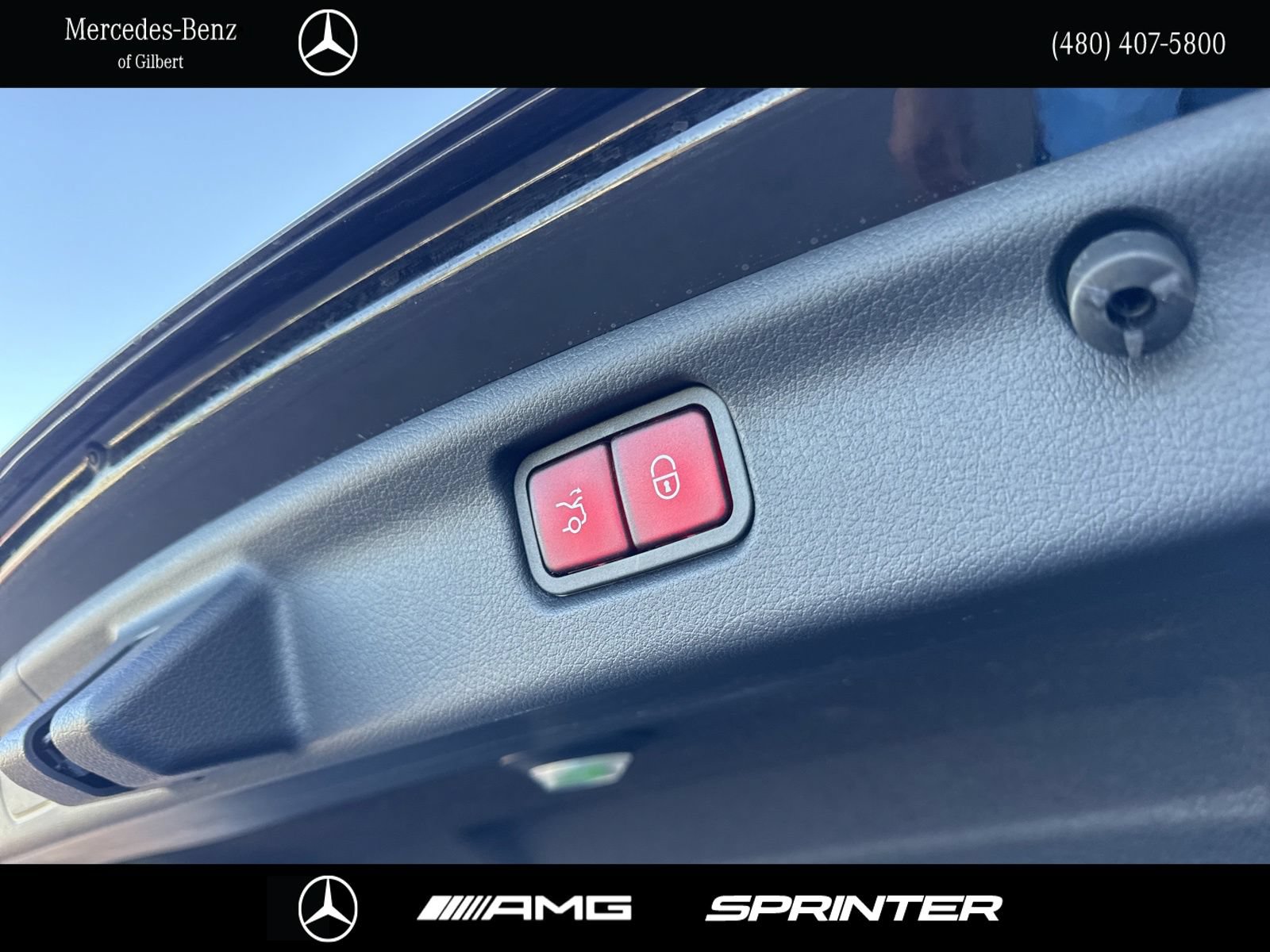 Used 2023 Mercedes-Benz C 300 Sedan image 8