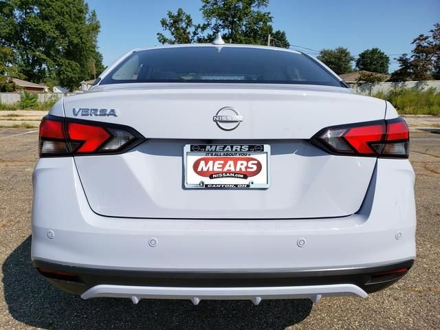 New 2025 Nissan Versa SV w/ Trunk Package image 10