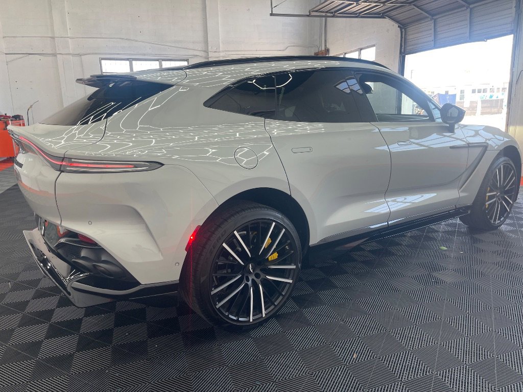 Used 2023 Aston Martin DBX 707 image 9