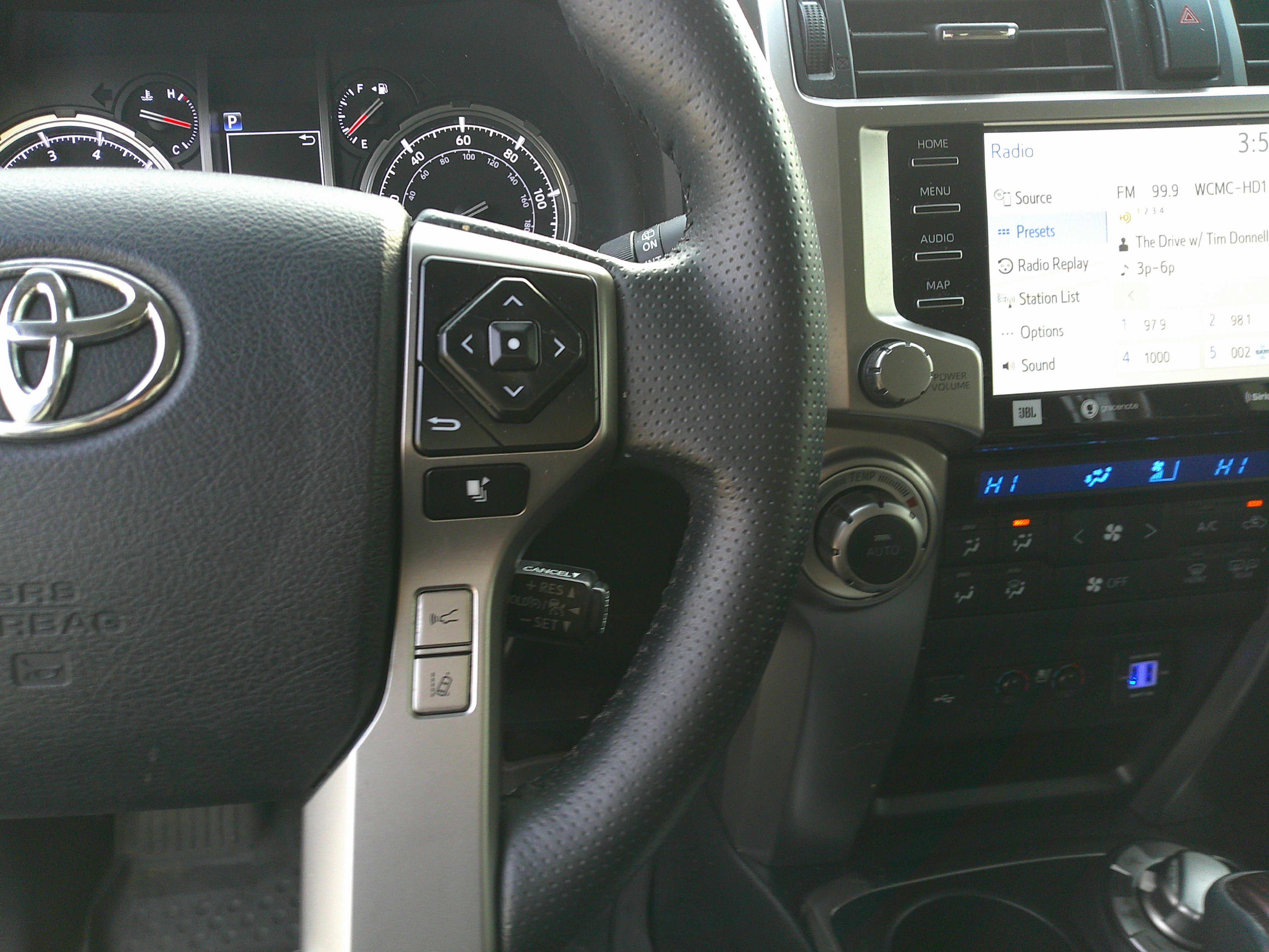 Used 2024 Toyota 4Runner Limited image 21