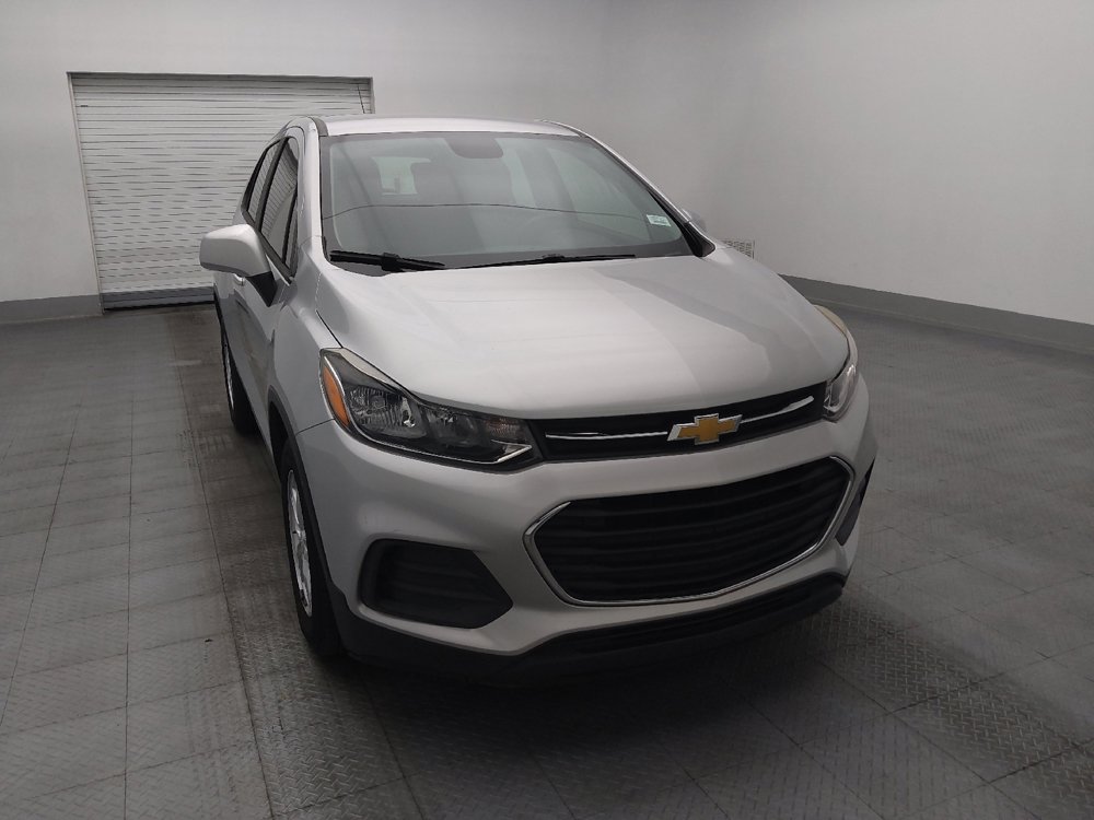 Used 2020 Chevrolet Trax LS FWD image 14
