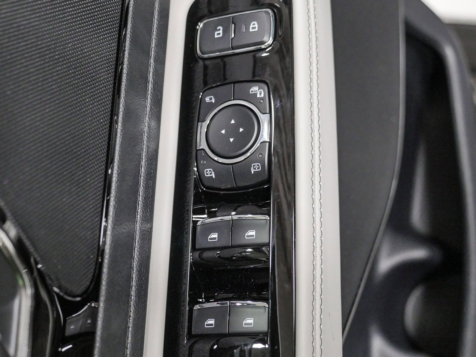 New 2025 Lincoln Aviator Reserve image 24