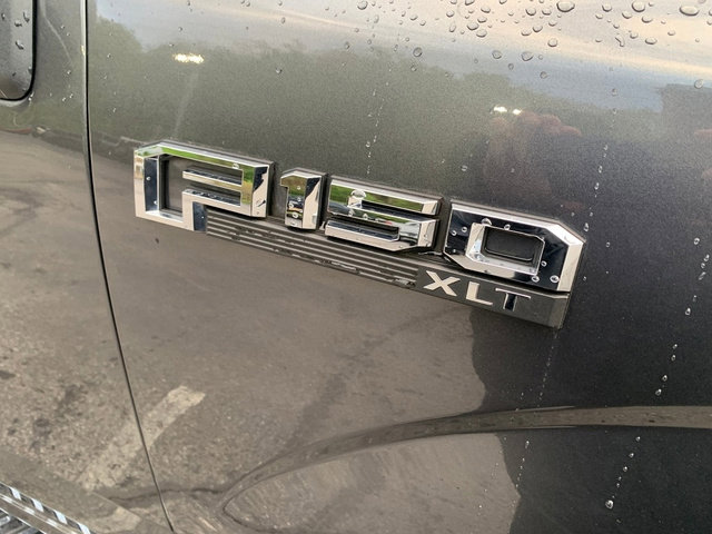 Used 2019 Ford F150 XLT w/ Equipment Group 301A Mid AWD/4WD image 10