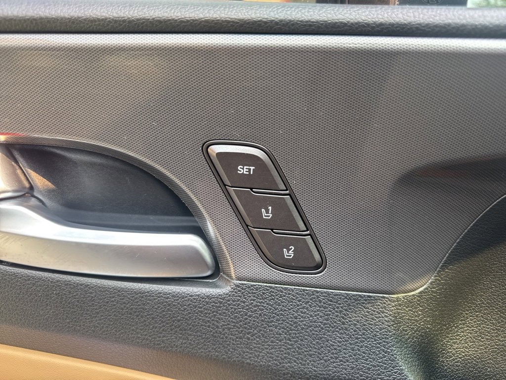 Used 2022 Hyundai Santa Fe Calligraphy image 30