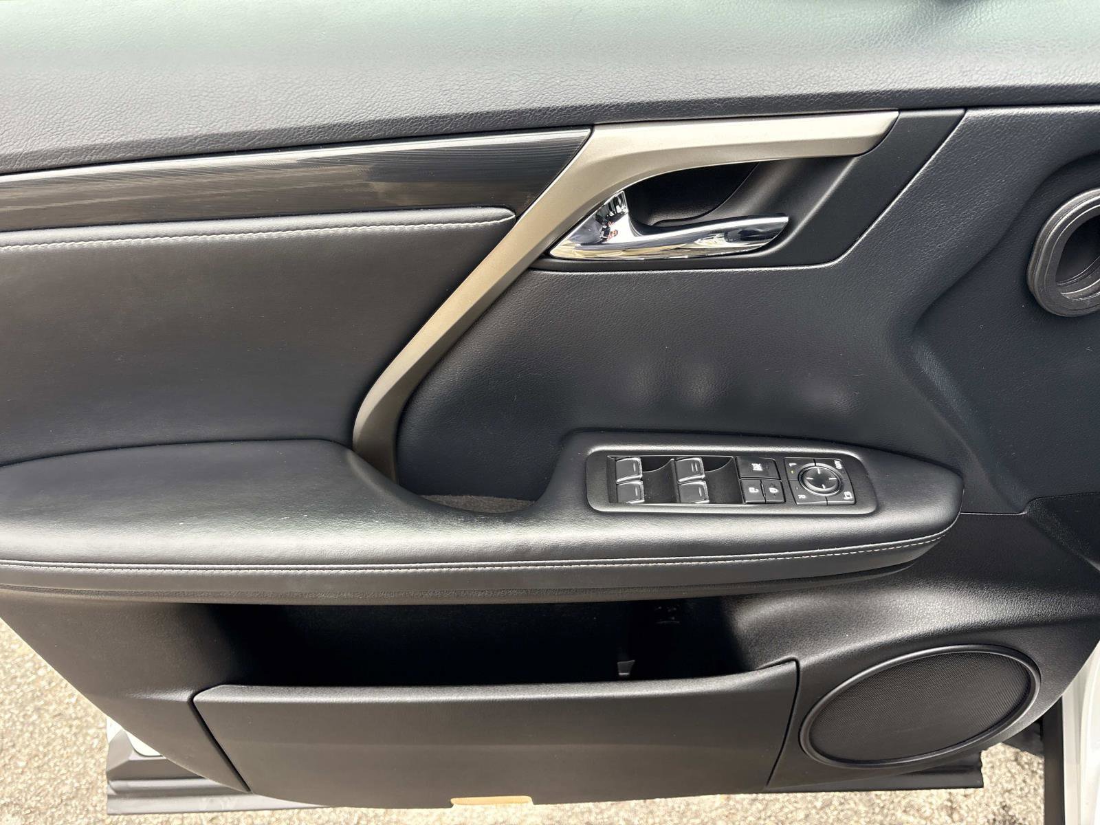 Used 2019 Lexus RX 350 FWD w/ Accessory Package image 12