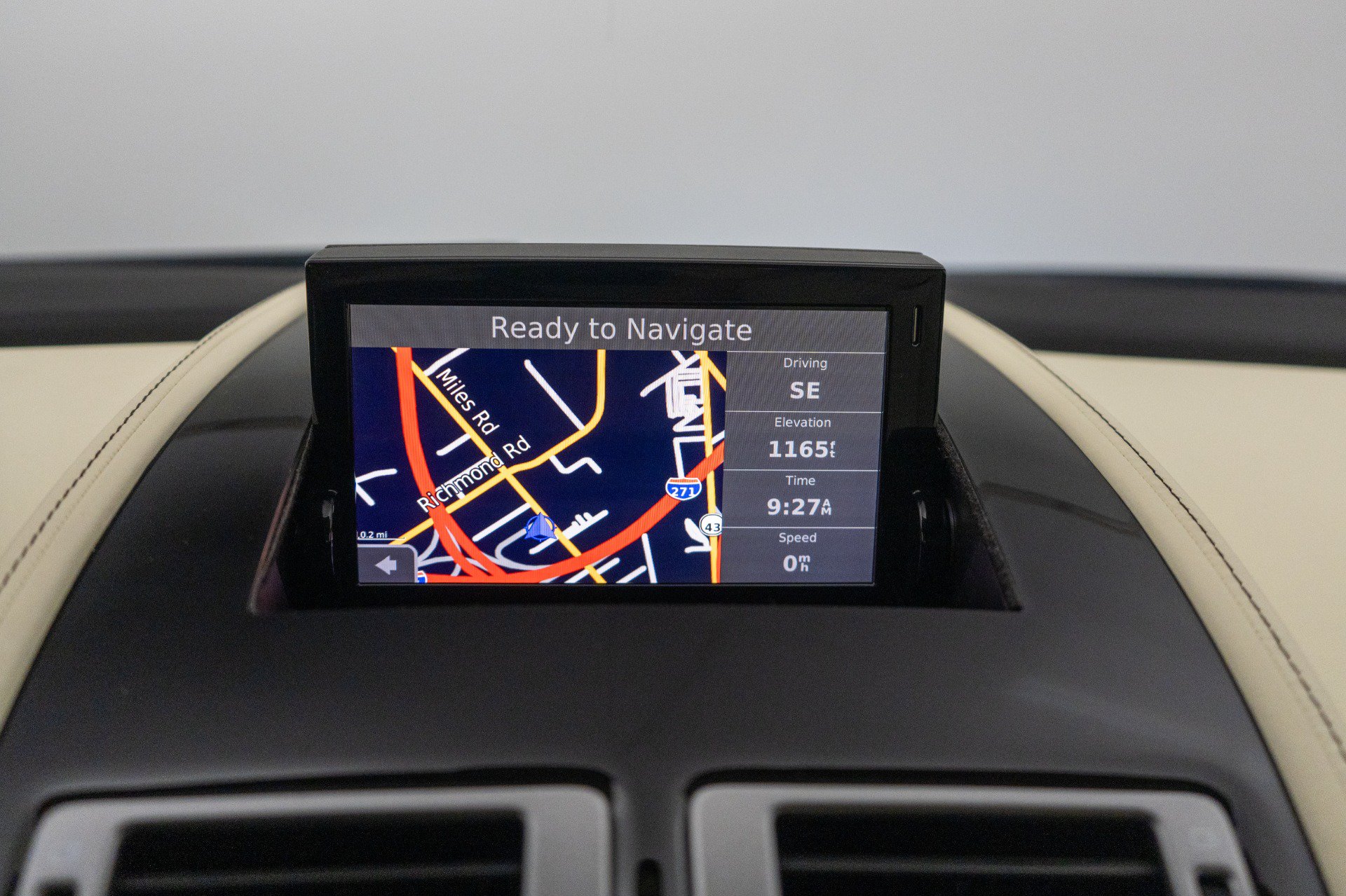 Used 2012 Aston Martin Rapide RWD image 17