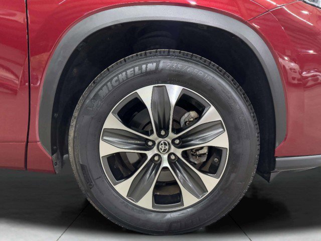 Used 2021 Toyota Highlander XLE image 71