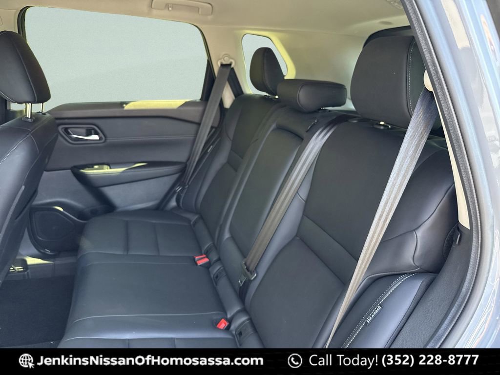 Certified 2023 Nissan Rogue SV w/ SV Premium B Package image 30