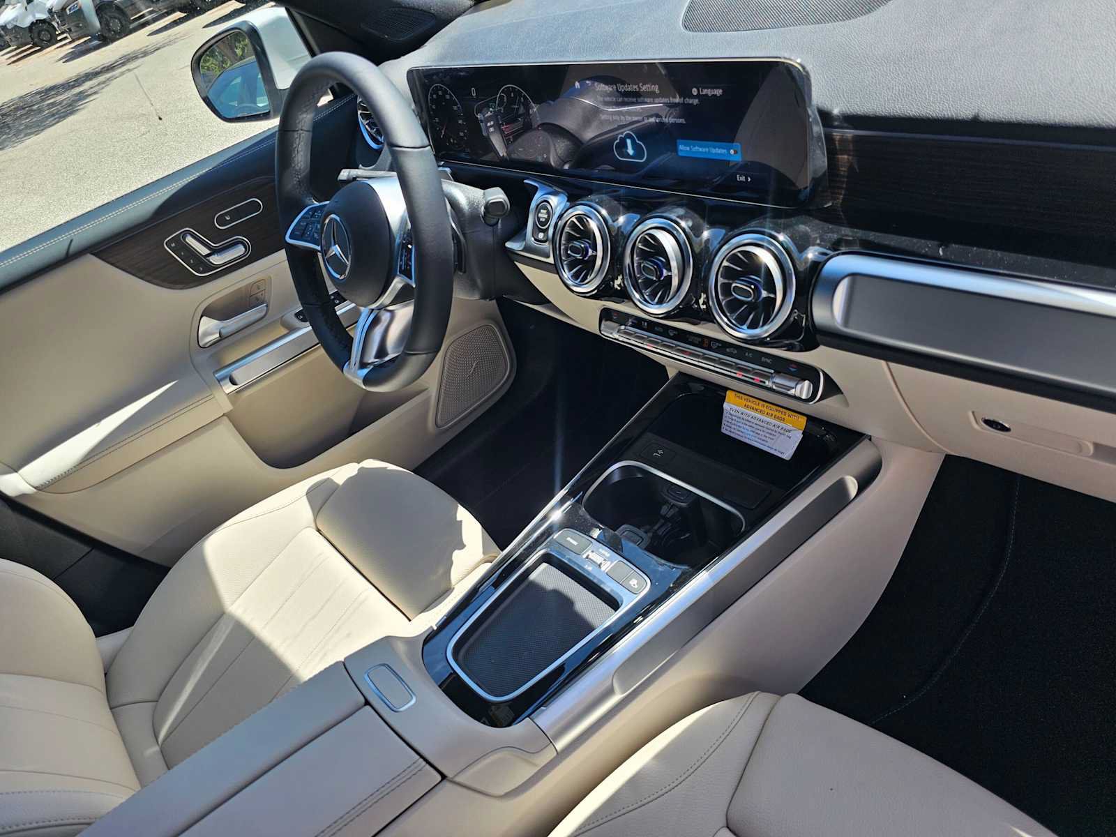 New 2026 Mercedes-Benz GLB 250 image 11