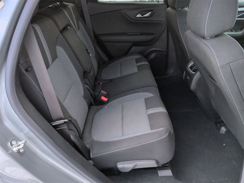 Certified 2025 Chevrolet Blazer LT w/ Driver Confidence Package image 26