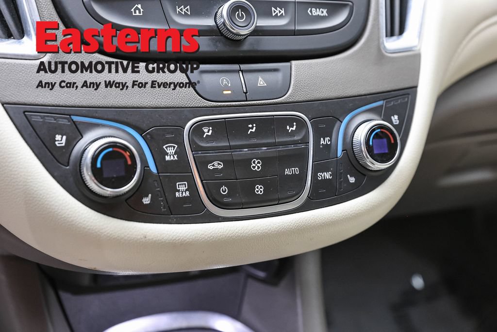 Used 2024 Chevrolet Malibu LT FWD image 20