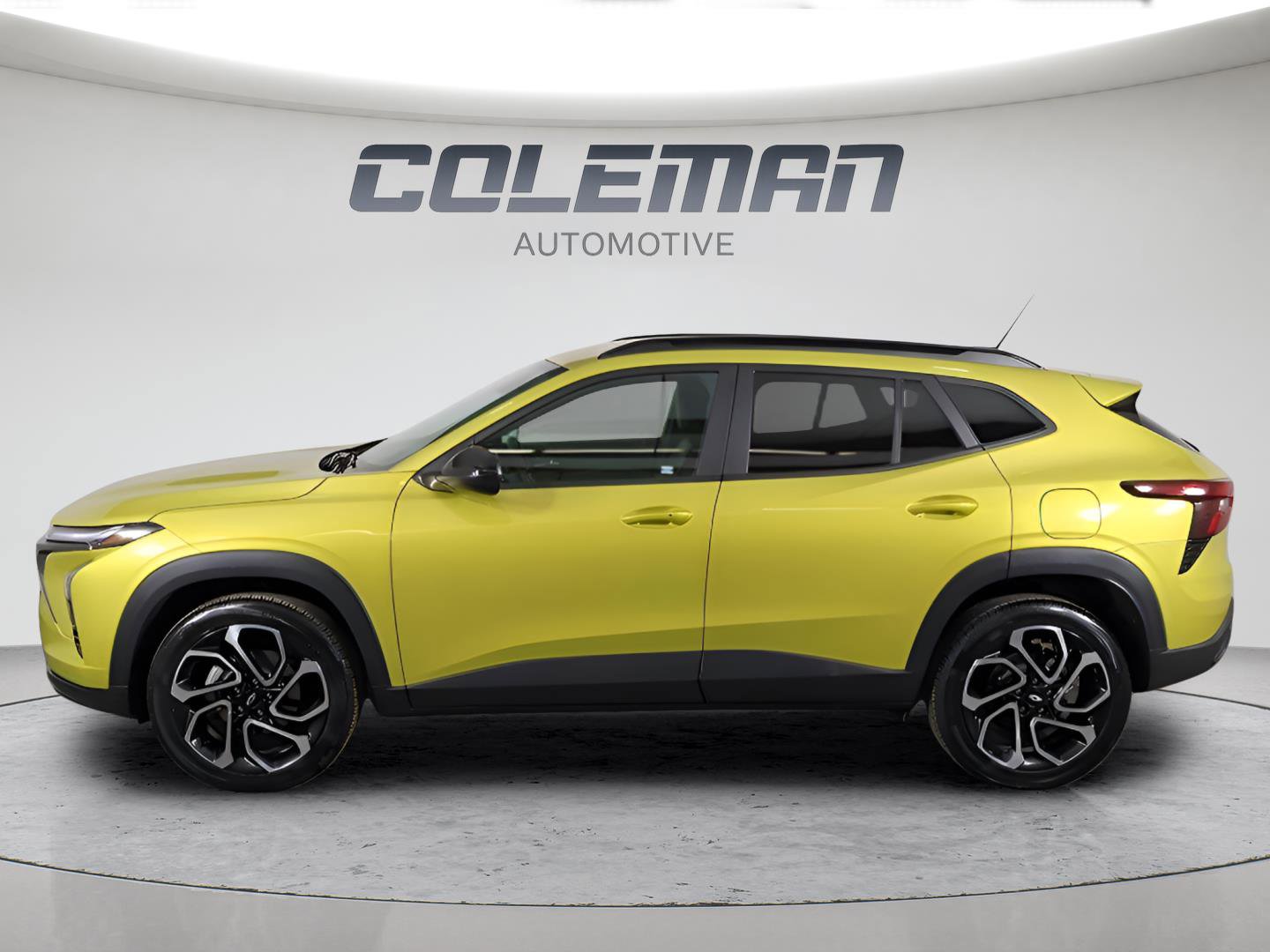 Used 2024 Chevrolet Trax RS image 9