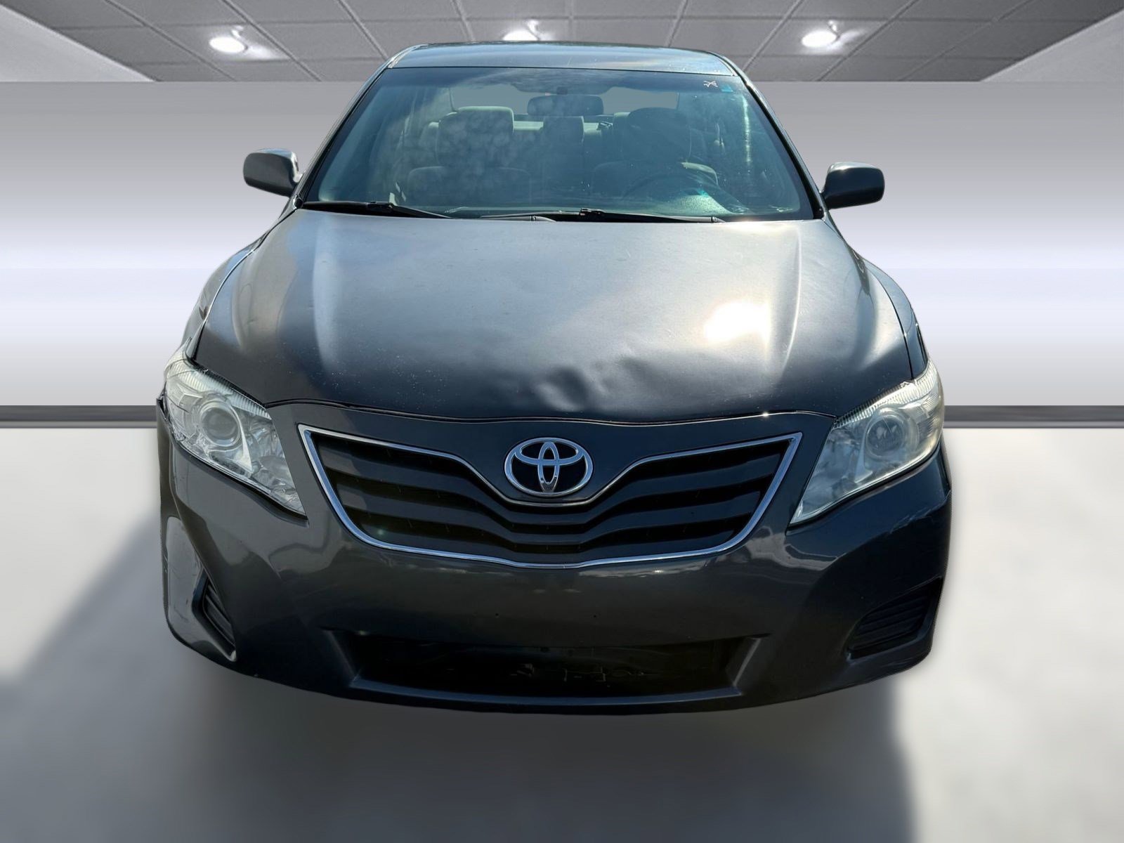 Used 2011 Toyota Camry LE w/ LE Extra-Value Pkg image 5