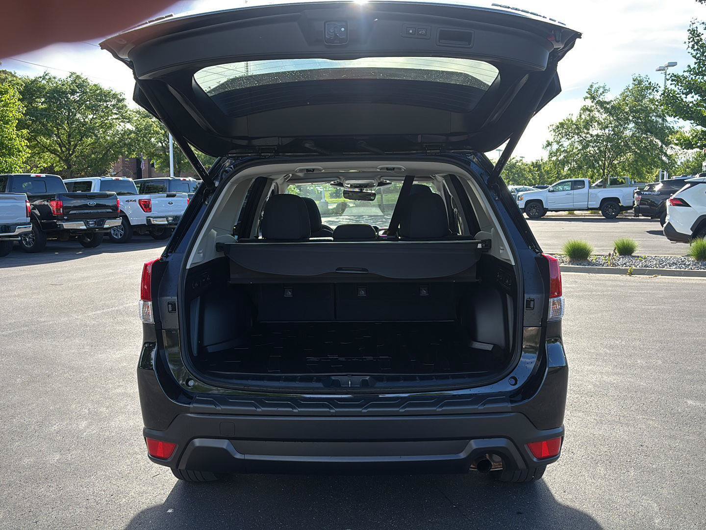 Used 2024 Subaru Forester Premium AWD/4WD image 12