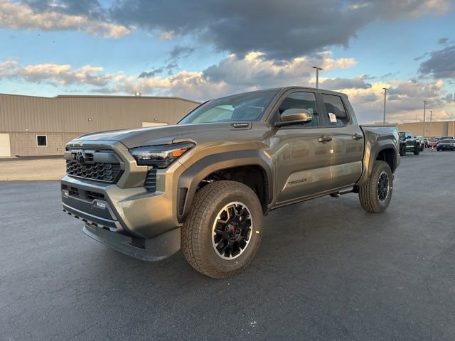 New 2026 Toyota Tacoma TRD Off-Road image 3