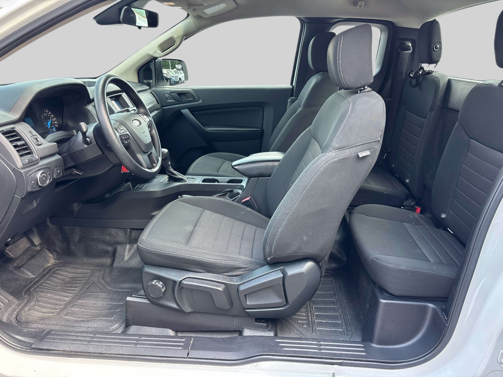 Used 2019 Ford Ranger XL w/ Equipment Group 101A Mid RWD image 12
