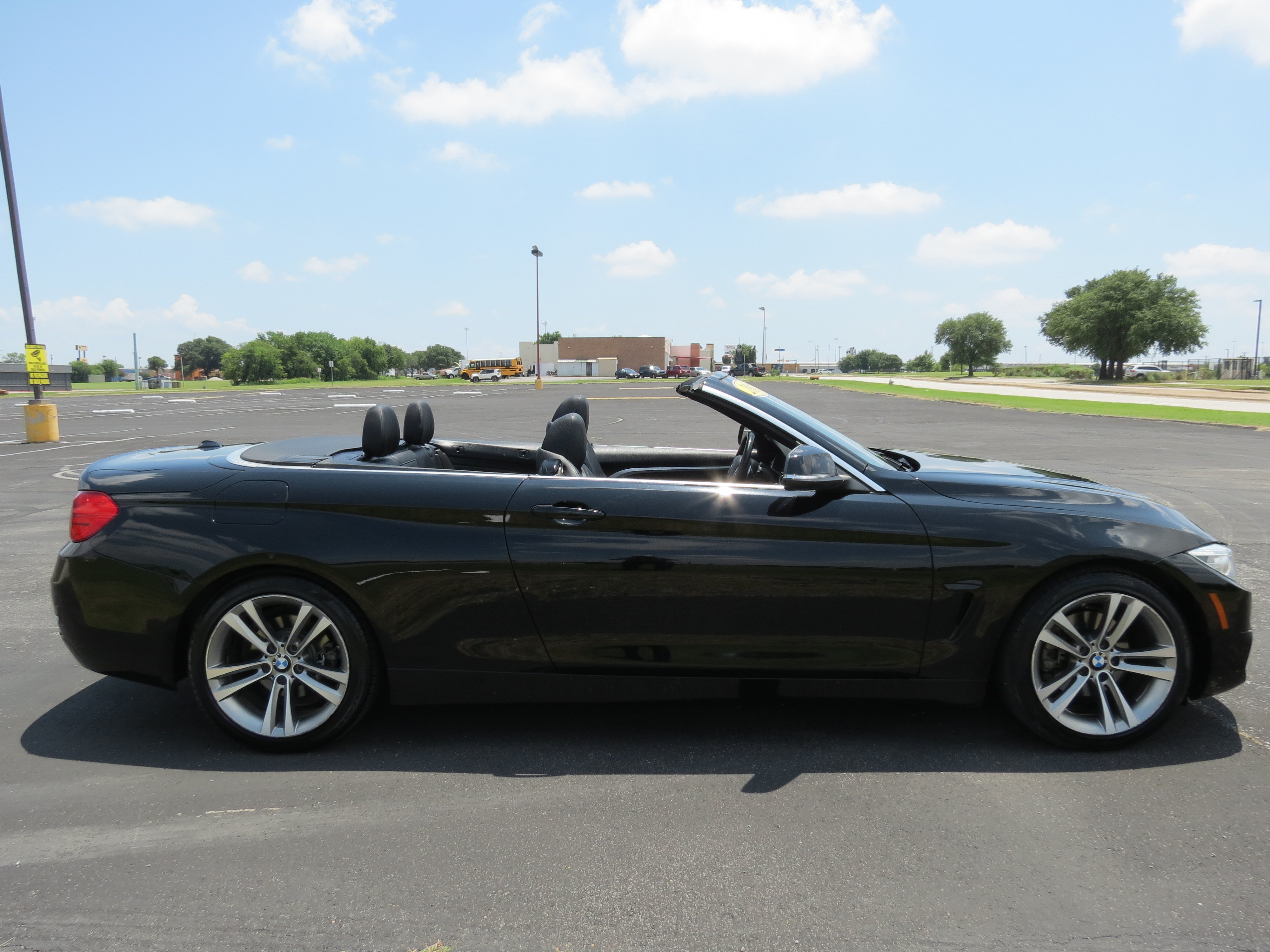 Used 2017 BMW 430i Convertible RWD image 5