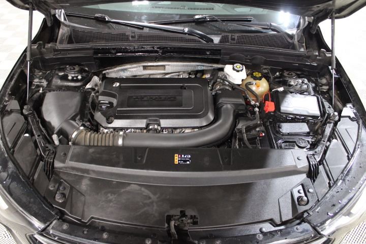 Used 2021 Buick Envision Essence w/ Sport Touring Package image 45