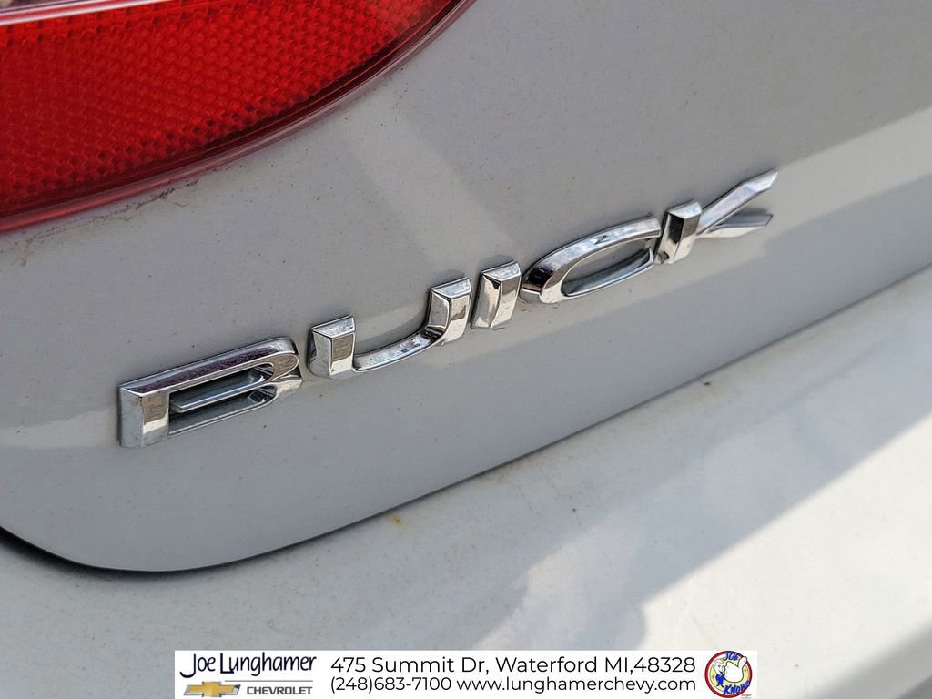 Used 2013 Buick Verano Leather FWD image 31