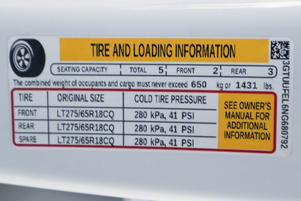 Used 2022 GMC Sierra 1500 AT4X image 58