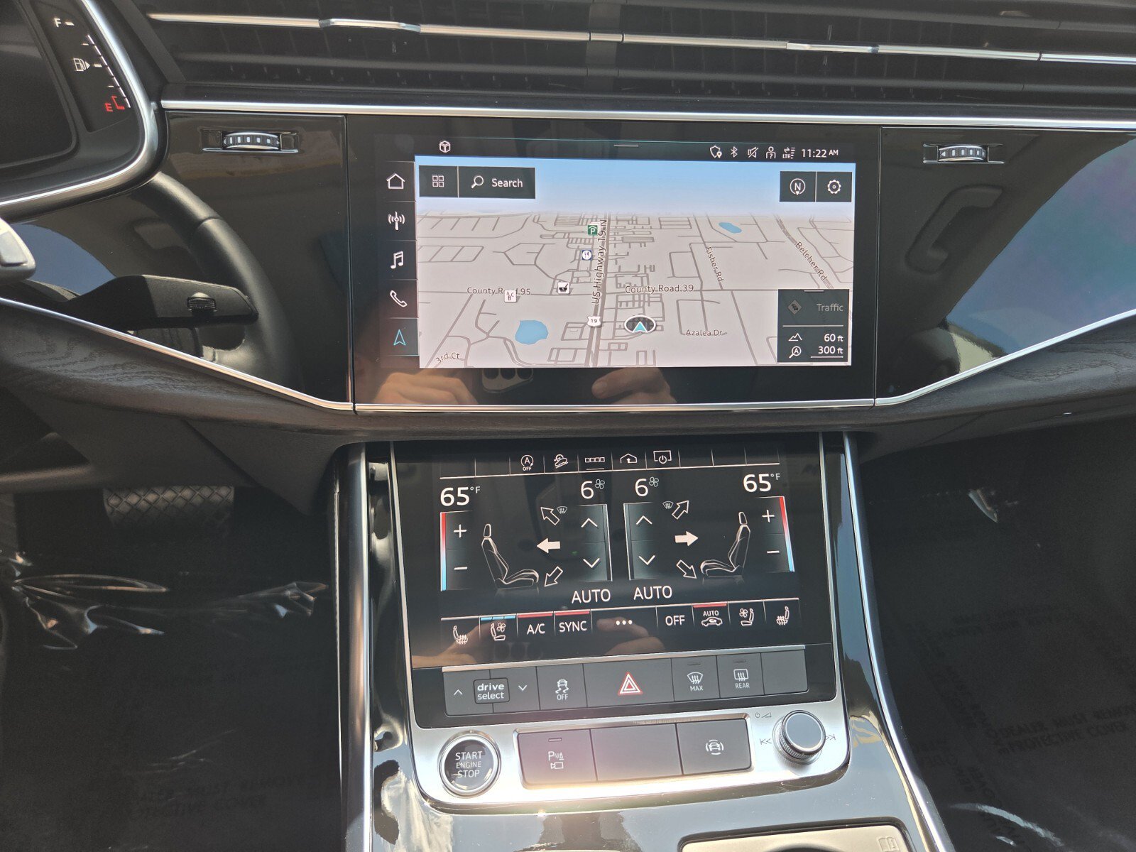 Used 2023 Audi Q8 Premium Plus AWD/4WD image 22
