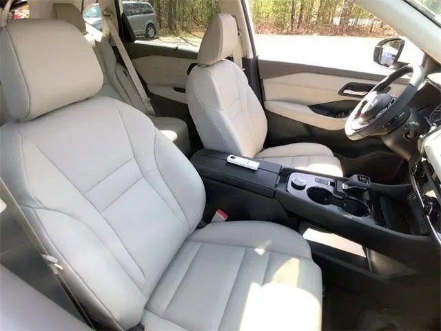 New 2026 Nissan Rogue SV w/ SV Premium Package image 11