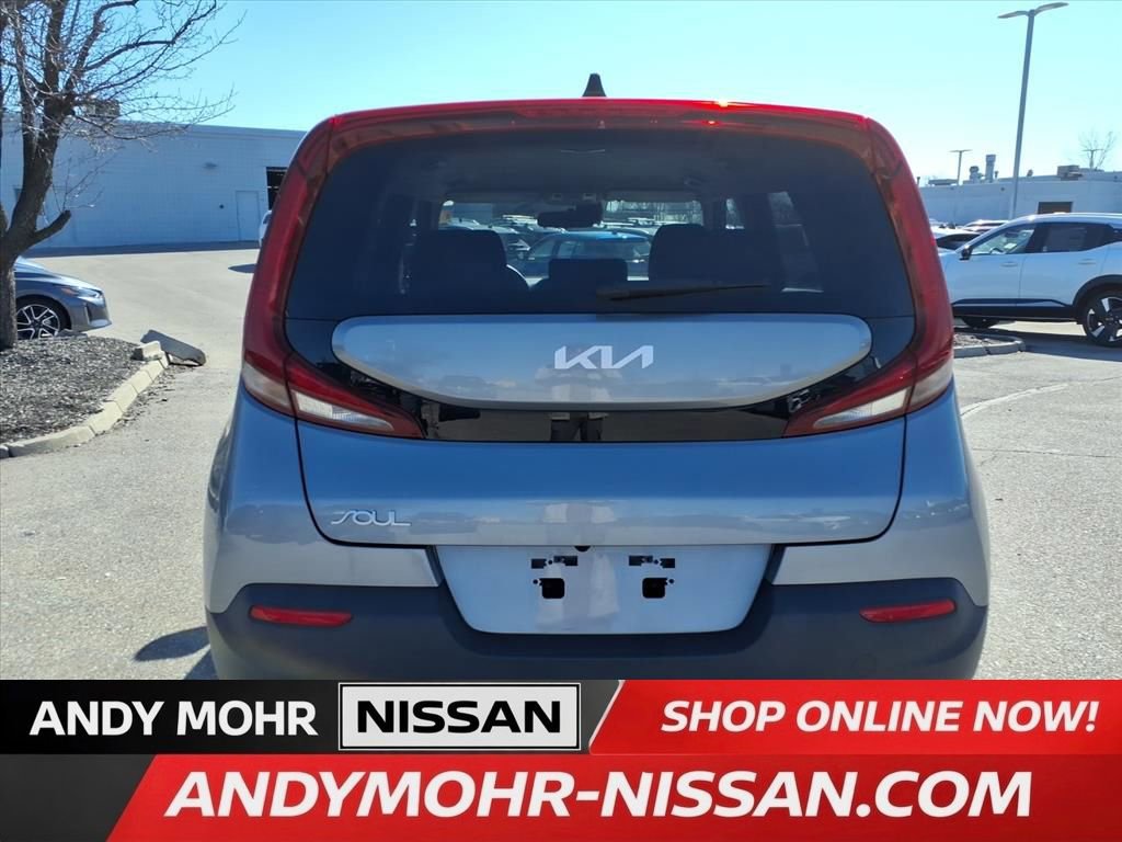 Used 2022 Kia Soul LX w/ Technology Package image 7