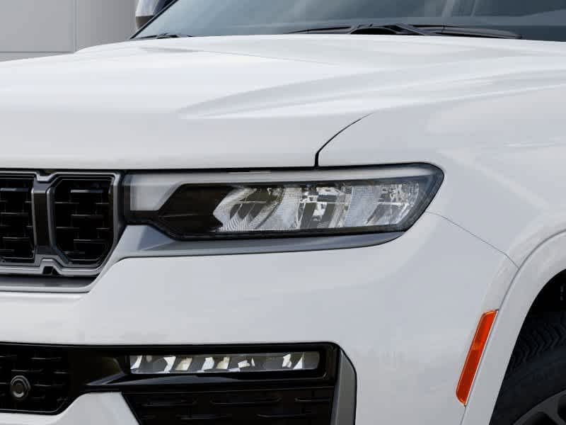 New 2027 Jeep Grand Cherokee Summit AWD/4WD image 10
