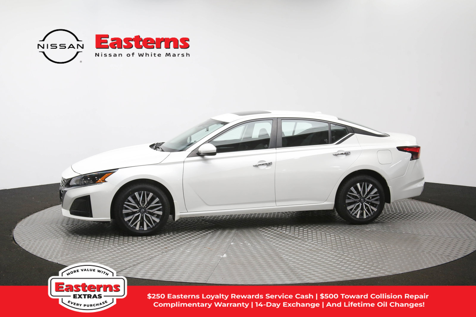 Used 2023 Nissan Altima 2.5 SV w/ SV Premium Package AWD/4WD image 59