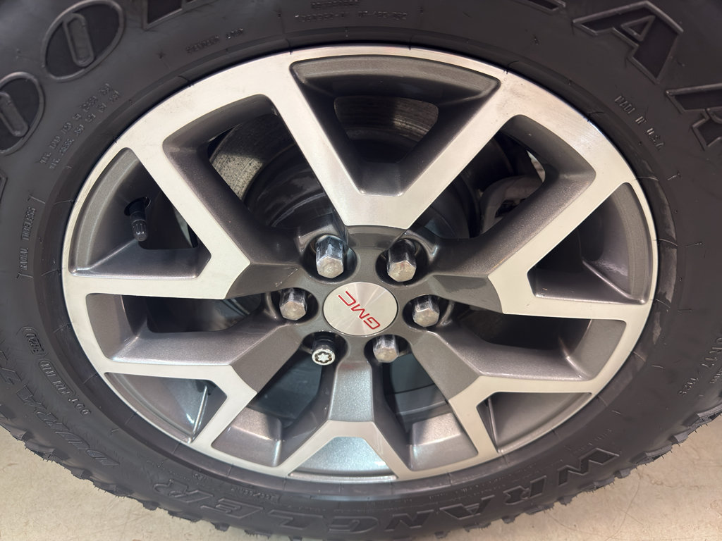 Used 2021 GMC Canyon AT4 AWD/4WD image 35