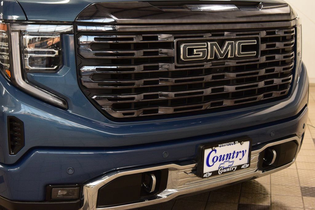 Used 2024 GMC Sierra 1500 Denali Ultimate image 13
