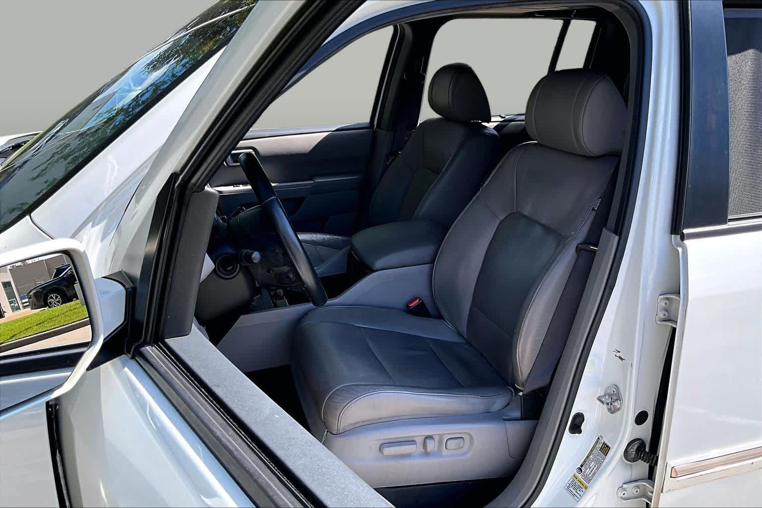 Used 2012 Honda Pilot Touring image 7