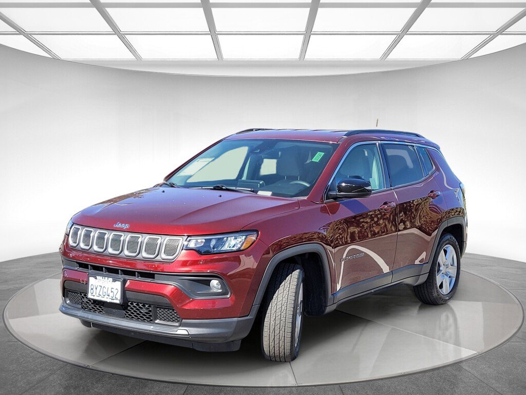 Used 2022 Jeep Compass Latitude image 7